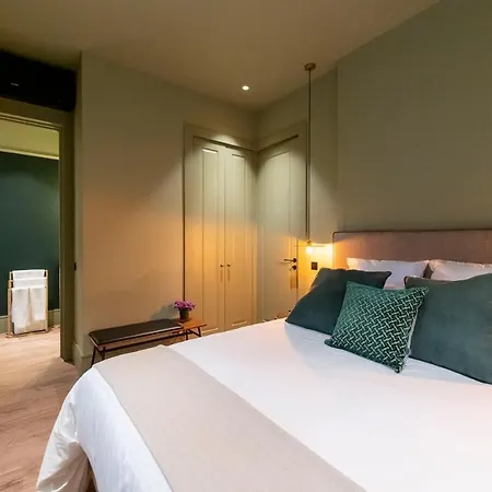 The Grove * Guimarães