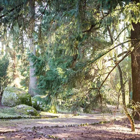 The Grove Country house