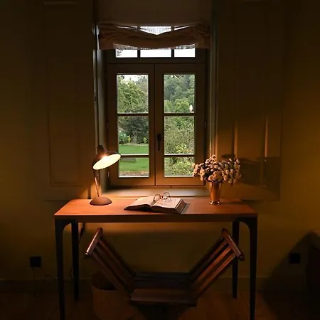 The Grove Kır Evi